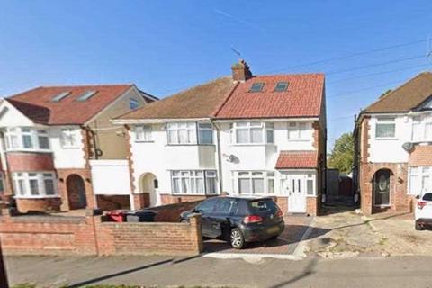 undefined, Stoke Poges Lane, Slough