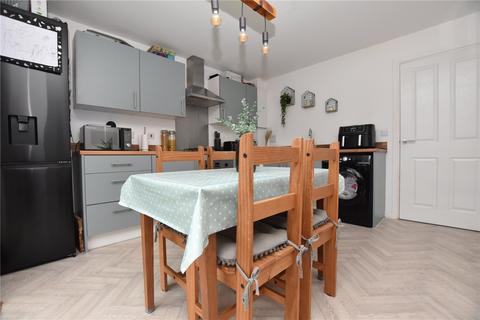 3 bedroom semi-detached house for sale, Juniper Crescent, Drighlington, Bradford, West Yorkshire
