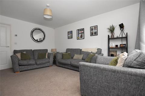 3 bedroom semi-detached house for sale, Juniper Crescent, Drighlington, Bradford, West Yorkshire