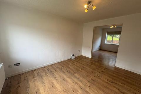 undefined, Cae Syr Dafydd, CARDIFF