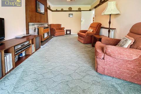 undefined, Tay Way, Romford, RM1