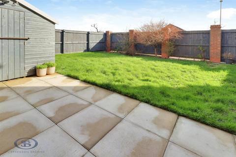 3 bedroom detached house for sale, Randalls Drive, Crewe