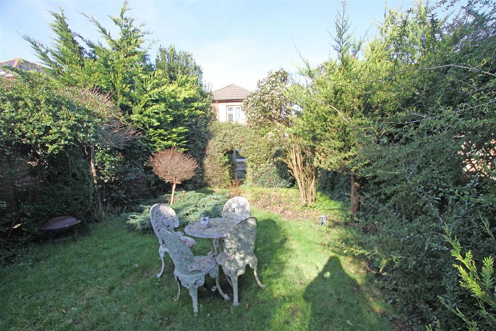 Garden a.jpg