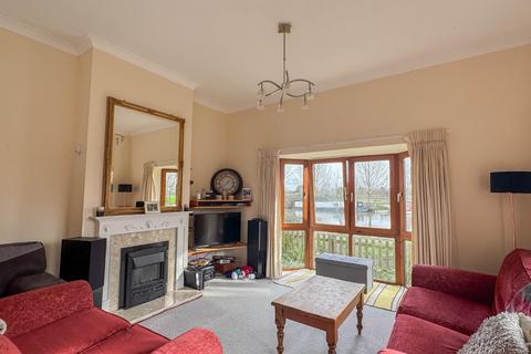 3 bedroom detached house to rent, Fen Road, Cambridge