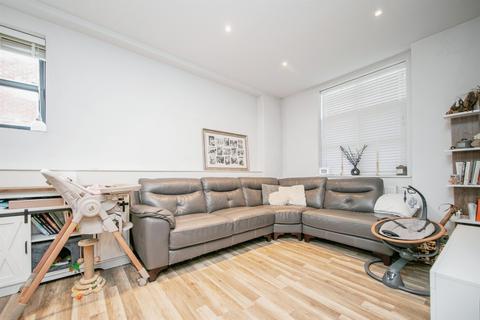 2 bedroom apartment for sale, Southway, Colchester