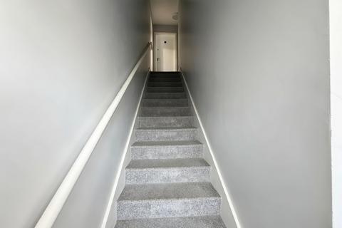7 bedroom flat to rent, Portswood Road, Portswood, Southampton, SO17