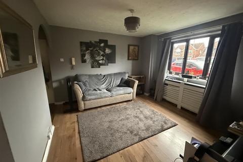 1 bedroom apartment for sale, Birkdale Avenue, Burton-On-Trent DE14