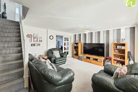 undefined, Colne, East Tilbury, RM18