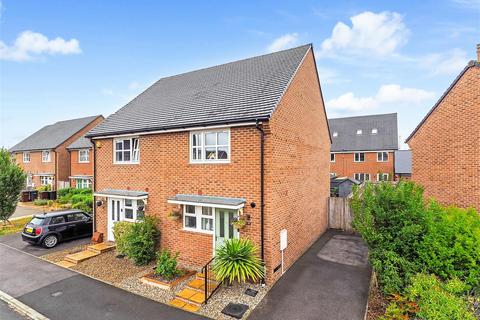 2 bedroom semi-detached house for sale, Heddle Road, Andover