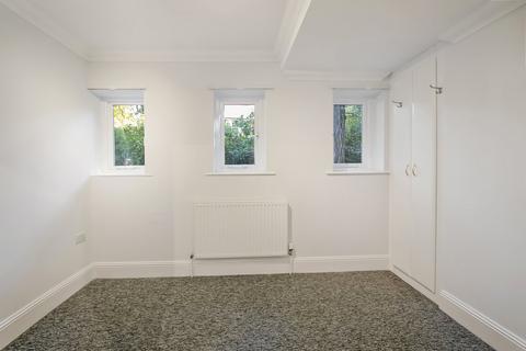 2 bedroom apartment for sale, Portarlington Road, Westbourne