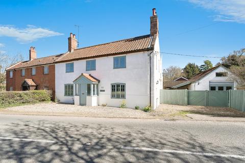 undefined, Fakenham Road, East Bilney, Dereham