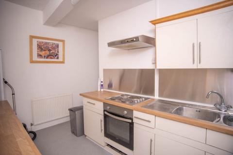 House to rent, Mill Road, CB1