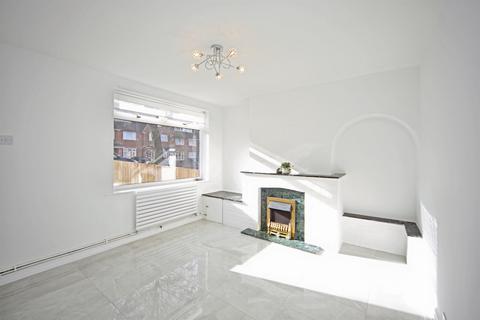 4 bedroom terraced house for sale, Bodenham Road, OLDBURY