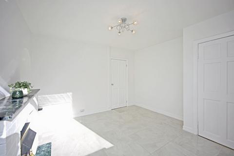 4 bedroom terraced house for sale, Bodenham Road, OLDBURY