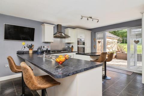 undefined, Beacon Drive, Newton Abbot