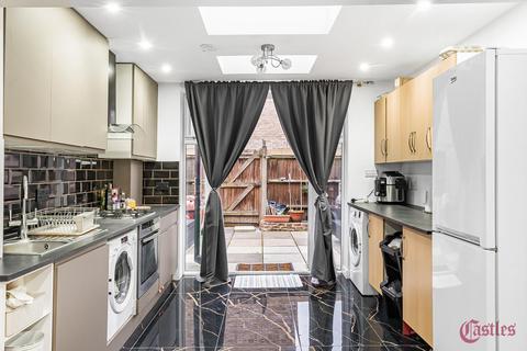 4 bedroom house for sale, Overbury Street, E5