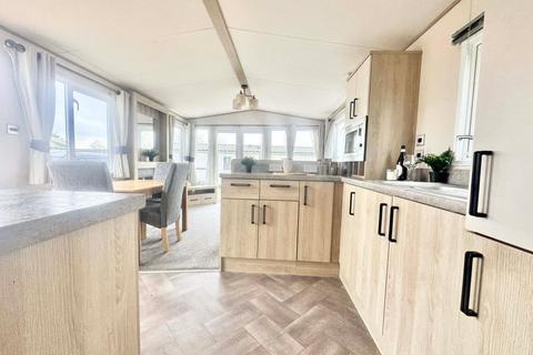 2 bedroom park home for sale, Ribble Valley Country and Leisure Park