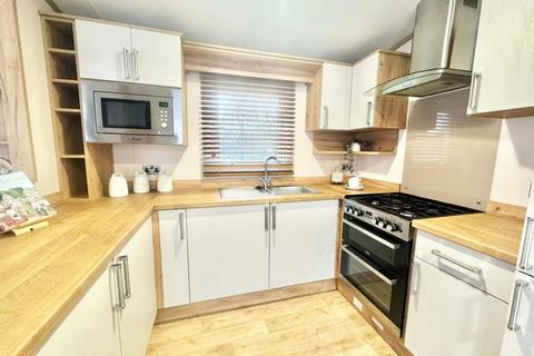 3 bedroom park home for sale, Ribble Valley Country and Leisure Park