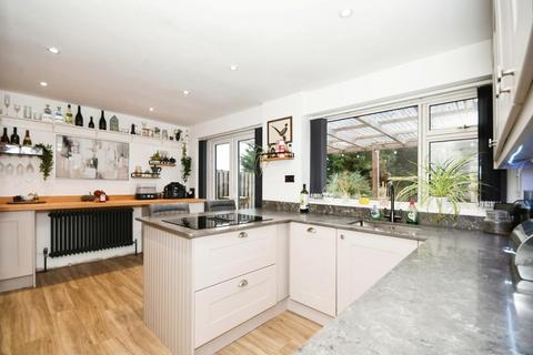 3 bedroom semi-detached house for sale, Garden Close, New Whittington, Chesterfield, S43 2DR