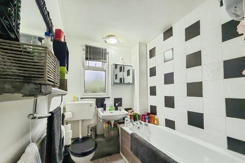 undefined, Crowhurst, PETERBOROUGH
