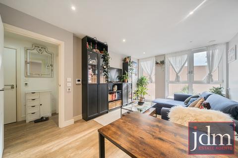 1 bedroom apartment to rent, Cable Walk, London, SE10