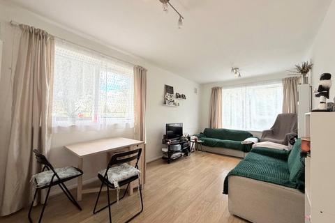 2 bedroom apartment for sale, Albert Road, London, N22
