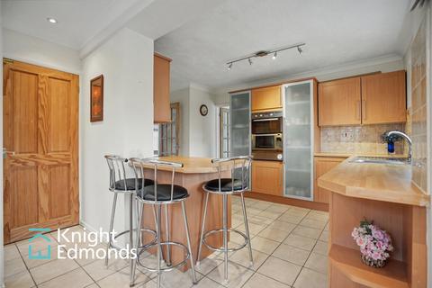 4 bedroom semi-detached house for sale, Lansdowne Avenue, Maidstone, ME15