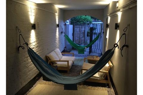 6 bedroom house share to rent, Clifford Street