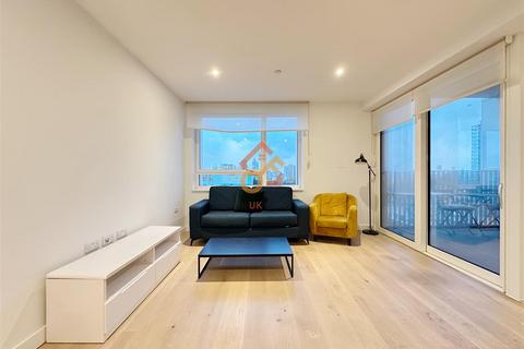 2 bedroom flat to rent, Walton Heights, 143 Walworth Road, London SE17