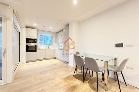 2 bedroom flat to rent, Walton Heights, 143 Walworth Road, London SE17