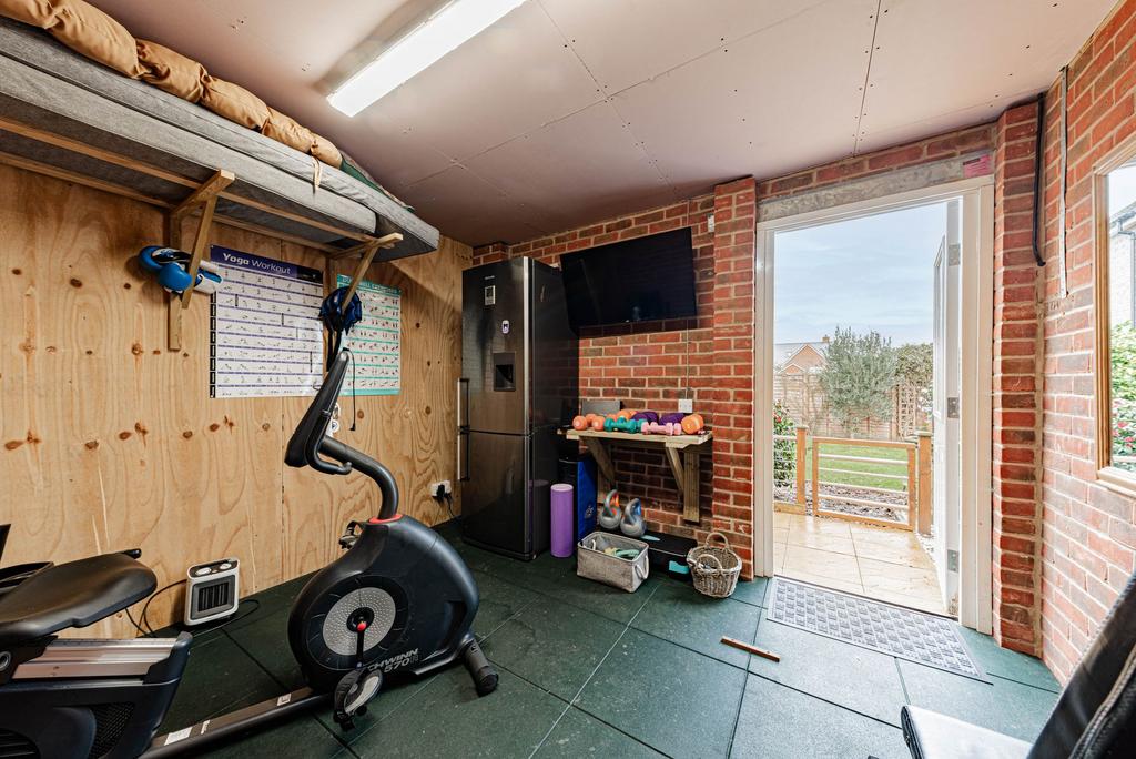 Garage (1)