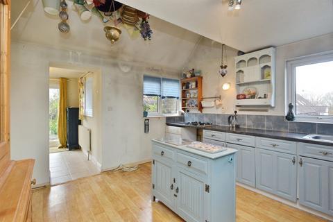 3 bedroom end of terrace house for sale, Arncliffe Drive, Heelands, Milton Keynes