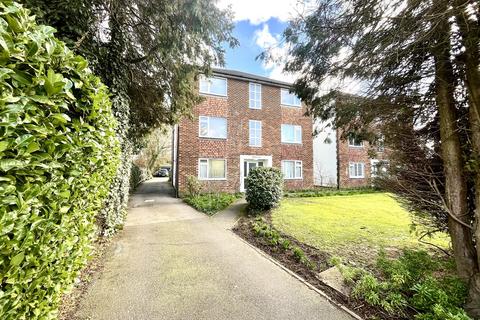 Church Lane, Chessington, Surrey. KT9 2DL