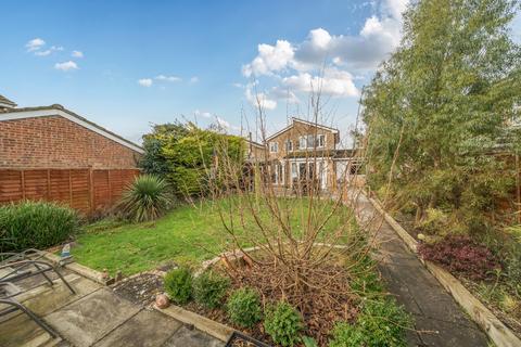 undefined, Rosebay Crescent, Wantage