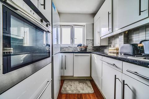 2 bedroom flat for sale, Pearscroft Road, Fulham, London, SW6