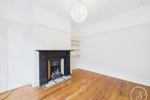 undefined, Roundhay Avenue, Leeds