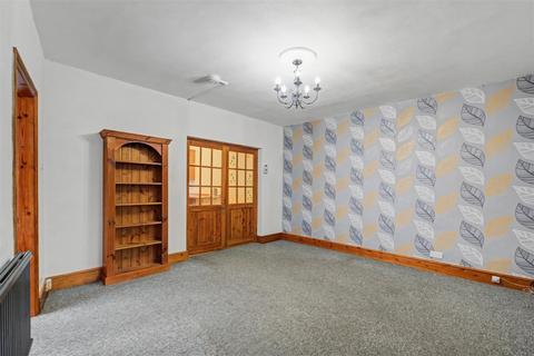 3 bedroom end of terrace house for sale, Worral Avenue, Arnold, Nottingha,