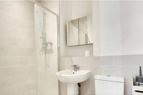 undefined, Victoria Road, Romford RM1