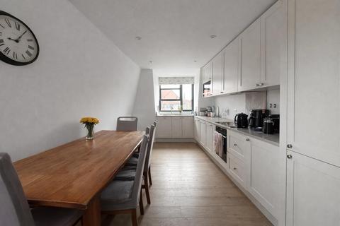 undefined, Watney Street, London E1