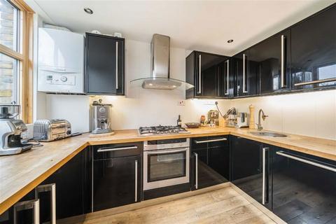 1 bedroom flat to rent, Stockwell Park Road, London SW9