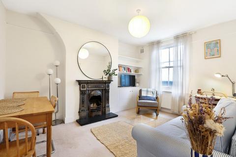 1 bedroom flat for sale, Paulet Road, London, SE5