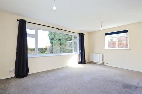 3 bedroom semi-detached house for sale, St. Davids Close, Stourport-On-Severn