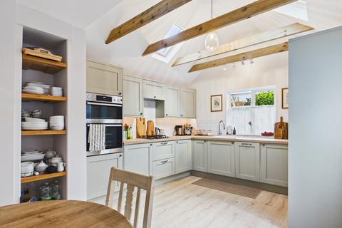 undefined, The Green, Wooburn Green, Buckinghamshire, HP10