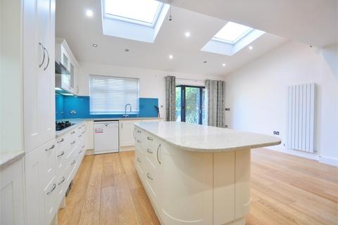 undefined, Canberra Road, Bexleyheath DA7