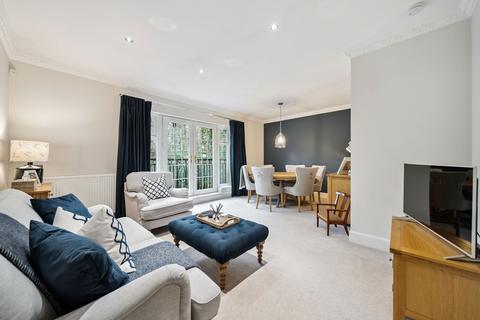 3 bedroom flat for sale, Syme Crescent, Edinburgh, EH10