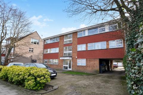 Erskine Court, Kenton Road, Kenton, HA3