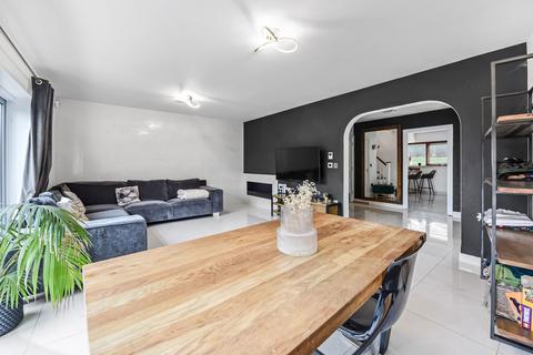 undefined, Rose Crescent, Harlow CM17