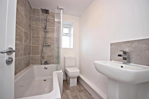 2 bedroom apartment to rent, Findon Hill, Sacriston, Durham
