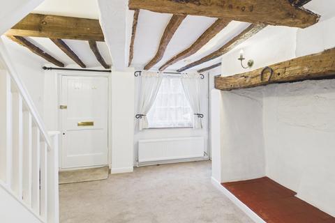 2 bedroom terraced house for sale, Wycombe End, Beaconsfield, Buckinghamshire, HP9