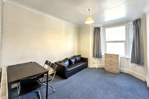 2 bedroom flat for sale, First Floor Flat, 54 Woodhouse Road, Leytonstone, London, E11 3NE